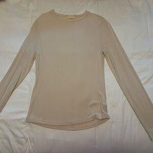 nuuds Slinky Rib long sleeve in the color bone